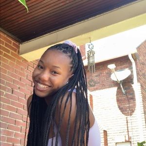 Meet your Posher, Kasey